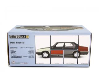 ALFA ROMEO ALFA 90 2.5 INIEZIONE QUADRIFOGLIO ORO 1985 - Blu Olandese Laudoracing 1:18 Resinemodell (Türen, Motorhaube... nicht zu öffnen!)